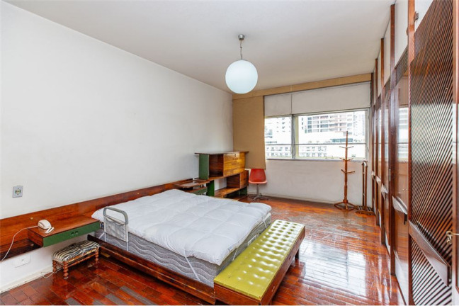 Imagem Apartamento com 3 Quartos à Venda, 213 m² em Cerqueira César - São Paulo