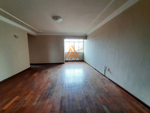 Imagem Apartamento com 3 Quartos à Venda, 130 m²