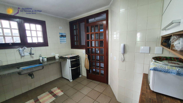 Imagem Casa com 3 Quartos à Venda, 182 m² em Indaiá - Bertioga