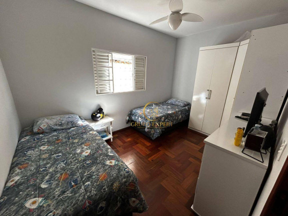 Imagem Casa com 3 Quartos à Venda, 250 m² em Jardim Das Indústrias - São José Dos Campos Imagem Casa com 3 Quartos à Venda, 250 m² em Jardim Das Indústrias - São José Dos Campos