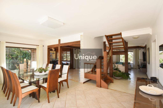 Imagem Casa com 6 Quartos à Venda, 450 m² em Ferradura - Armação Dos Búzios Imagem Casa com 6 Quartos à Venda, 450 m² em Ferradura - Armação Dos Búzios