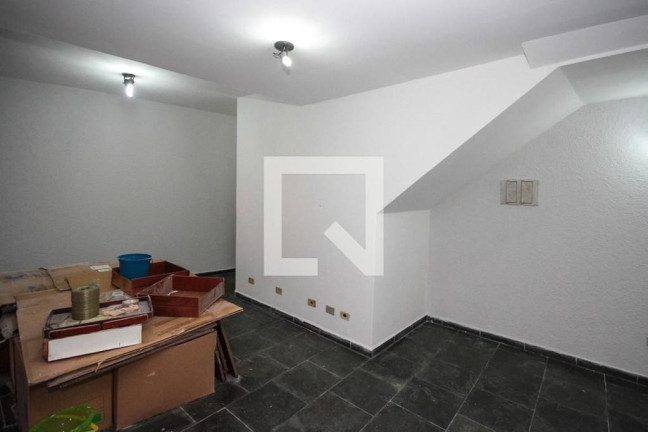 Imagem Sobrado com 3 Quartos à Venda, 200 m² em Vila Tolstoi - São Paulo Imagem Sobrado com 3 Quartos à Venda, 200 m² em Vila Tolstoi - São Paulo