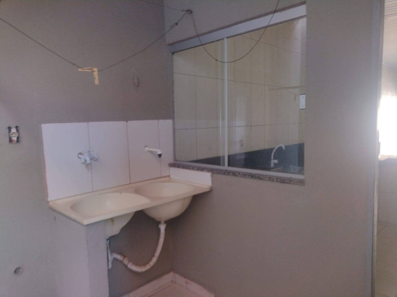 Imagem Casa com 2 Quartos à Venda, 93 m² em Setor São José - Goiânia