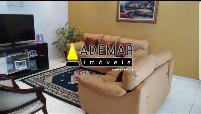 Imagem Casa com 3 Quartos à Venda, em Eldorado - Diadema Imagem Casa com 3 Quartos à Venda, em Eldorado - Diadema
