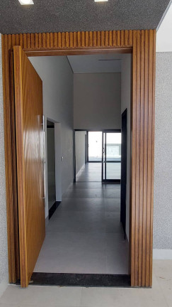 Imagem Casa com 3 Quartos à Venda, 457 m² em Condomínio Florais Itália - Cuiabá