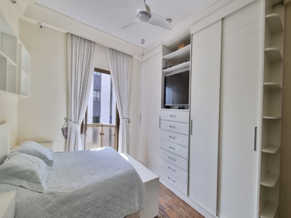 Imagem Imóvel com 4 Quartos à Venda, 270 m² em Santa Cecília - São Paulo Imagem Imóvel com 4 Quartos à Venda, 270 m² em Santa Cecília - São Paulo