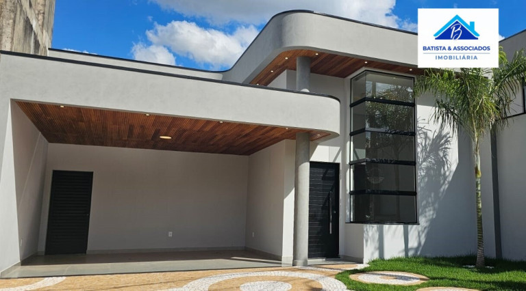 Casa de Condomínio com 3 Quartos à Venda, 160 m² em Residencial Real Park  - Sumaré