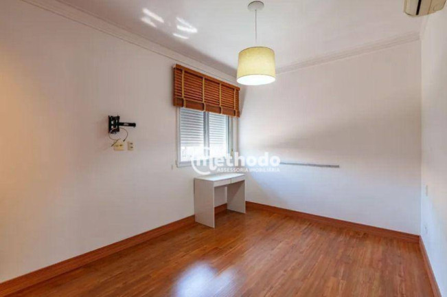 Imagem Casa com 3 Quartos à Venda, 190 m² em Gramado - Campinas Imagem Casa com 3 Quartos à Venda, 190 m² em Gramado - Campinas