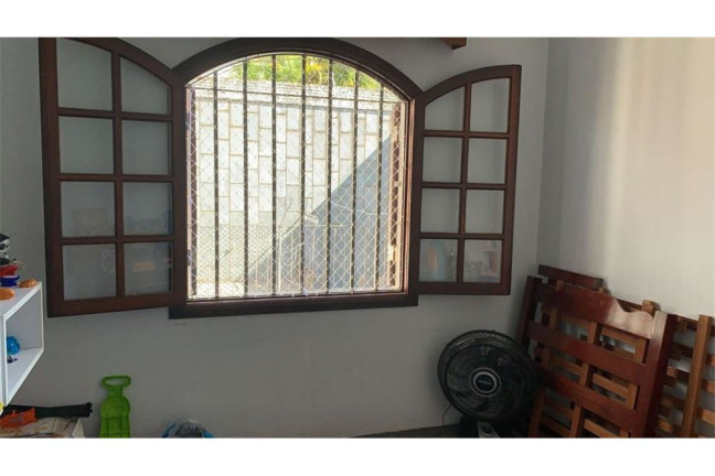 Imagem Casa com 4 Quartos à Venda, em Vila Santo Estevão - São Paulo Imagem Casa com 4 Quartos à Venda, em Vila Santo Estevão - São Paulo