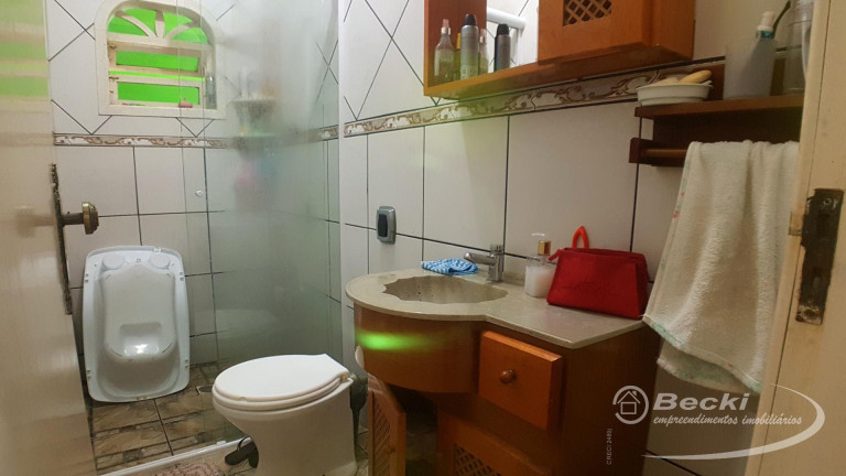 Imagem Casa com 3 Quartos à Venda, 195 m² em Aventureiro - Joinville