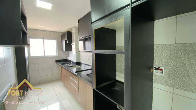 Imagem Imóvel com 2 Quartos à Venda, 78 m² em Canto Do Forte - Praia Grande Imagem Imóvel com 2 Quartos à Venda, 78 m² em Canto Do Forte - Praia Grande