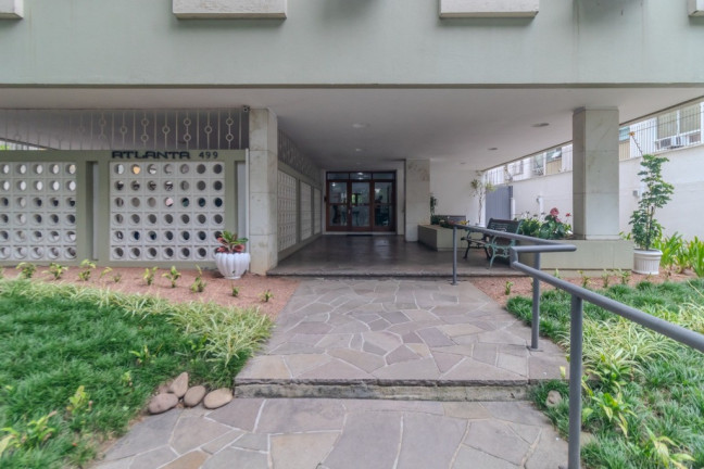 Imagem Imóvel com 3 Quartos à Venda, 191 m² em Moinhos De Vento - Porto Alegre