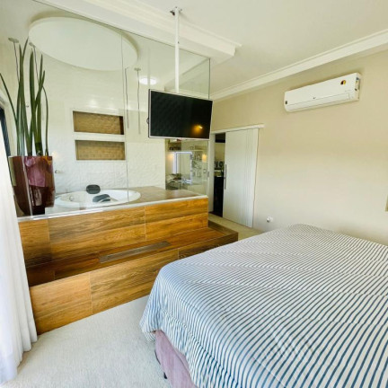 Imagem Casa de Condomínio com 3 Quartos à Venda, 378 m² em Alphaville - Santana De Parnaíba Imagem Casa de Condomínio com 3 Quartos à Venda, 378 m² em Alphaville - Santana De Parnaíba