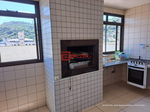 Imagem Apartamento com 2 Quartos à Venda, 98 m² em Centro - Florianópolis Imagem Apartamento com 2 Quartos à Venda, 98 m² em Centro - Florianópolis