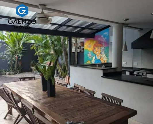 Casa de Condomínio com 5 Quartos à Venda, 320 m² em Alphaville - Santana De Parnaíba