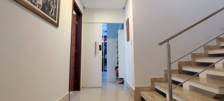 Imagem Casa com 5 Quartos à Venda, 218 m² em Estrada Do Coco  - Lauro De Freitas