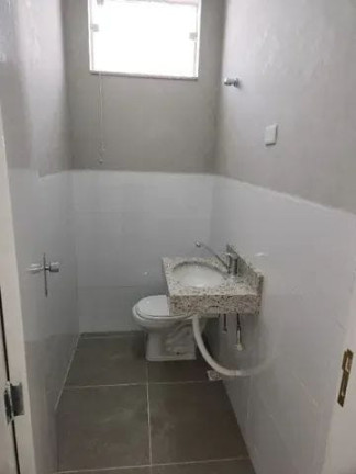 Imagem Casa com 4 Quartos à Venda, 196 m² em Vila Paraíba - Guaratinguetá