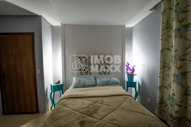 Imagem Casa com 3 Quartos à Venda, 210 m² em Setor Habitacional Arniqueira (águas Claras) - Brasília
