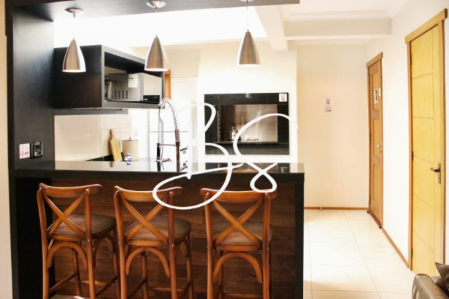 Imagem Apartamento com 8 Quartos à Venda, 200 m² em Avenida Central - Gramado