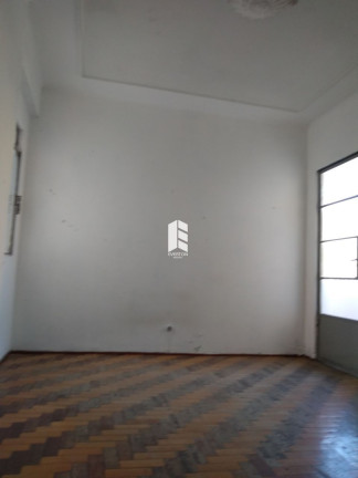 Imagem Apartamento com 3 Quartos à Venda, 85 m² em Centro - Santa Maria