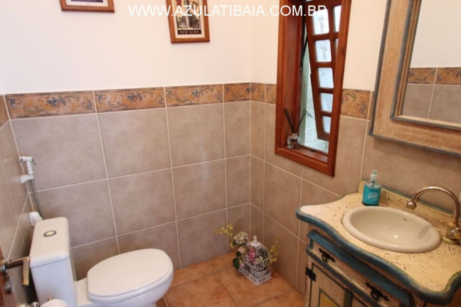 Imagem Casa com 3 Quartos à Venda, 480 m² em Vila Petrópolis - Atibaia