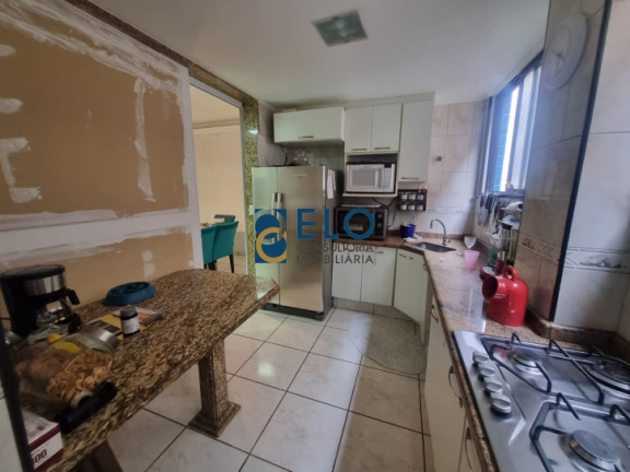 Imagem Apartamento com 2 Quartos à Venda, 88 m² em Embaré - Santos