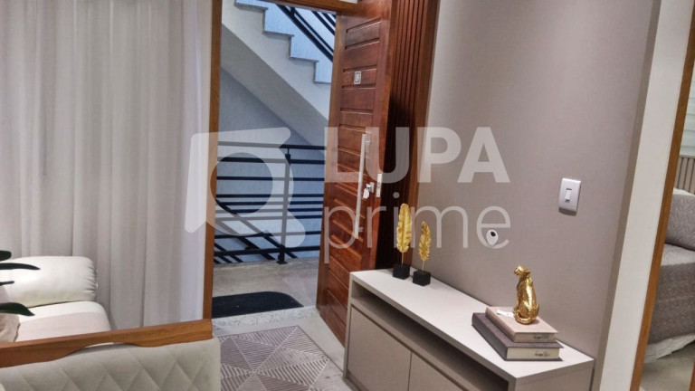 Apartamento com 2 Quartos à Venda, 35 m² em Vila Nova Cachoeirinha - São Paulo