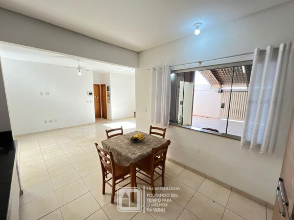 Imagem Casa com 3 Quartos à Venda, 190 m² em Setor Tocantins - Aparecida De Goiânia