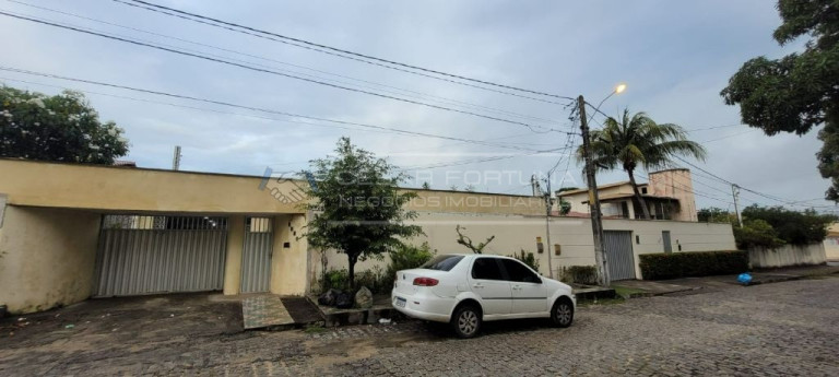 Imagem Casa com 5 Quartos à Venda, 400 m² em Ponta Negra - Natal Imagem Casa com 5 Quartos à Venda, 400 m² em Ponta Negra - Natal