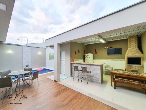 Imagem Casa com 3 Quartos à Venda, 260 m² em Nova Piracicaba - Piracicaba Imagem Casa com 3 Quartos à Venda, 260 m² em Nova Piracicaba - Piracicaba