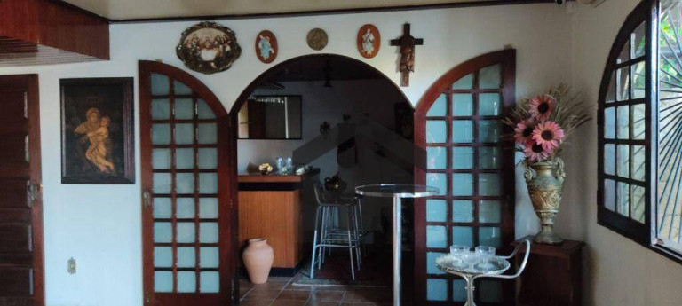 Imagem Casa com 5 Quartos à Venda, 694 m² em Piedade - Jaboatão Dos Guararapes Imagem Casa com 5 Quartos à Venda, 694 m² em Piedade - Jaboatão Dos Guararapes