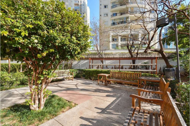 Imagem Apartamento com 2 Quartos à Venda, 104 m² em Moema - São Paulo Imagem Apartamento com 2 Quartos à Venda, 104 m² em Moema - São Paulo