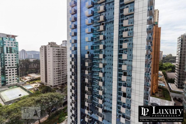 Imagem Apartamento com 3 Quartos à Venda, 253 m² em Alphaville Industrial - Barueri Imagem Apartamento com 3 Quartos à Venda, 253 m² em Alphaville Industrial - Barueri