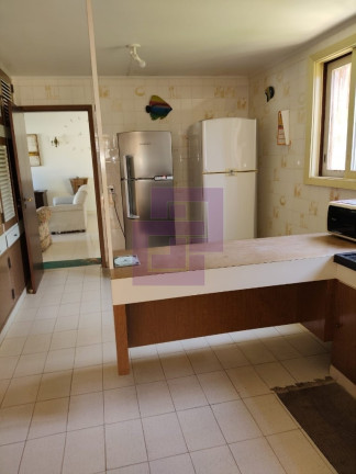 Imagem Sobrado com 5 Quartos à Venda, 1.300 m² em Jardim Virgínia - Guarujá Imagem Sobrado com 5 Quartos à Venda, 1.300 m² em Jardim Virgínia - Guarujá
