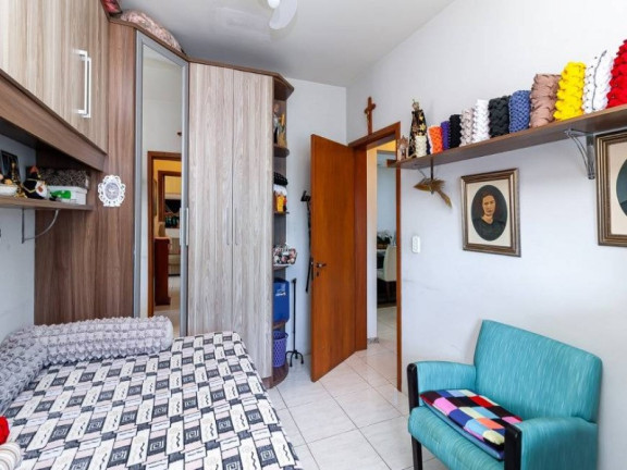 Imagem Casa com 3 Quartos à Venda, 204 m² em Jardim Sabará - Porto Alegre Imagem Casa com 3 Quartos à Venda, 204 m² em Jardim Sabará - Porto Alegre