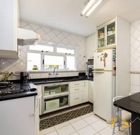 Imagem Casa com 3 Quartos à Venda, 143 m² em Uberaba - Curitiba Imagem Casa com 3 Quartos à Venda, 143 m² em Uberaba - Curitiba