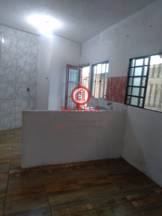 Casa com 1 Quarto para Alugar, 42 m² em Jardim Maria Amélia - Jacareí