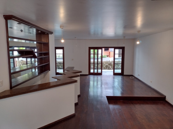 Imagem Casa com 2 Quartos para Alugar, 360 m² em Alphaville - Santana De Parnaíba Imagem Casa com 2 Quartos para Alugar, 360 m² em Alphaville - Santana De Parnaíba