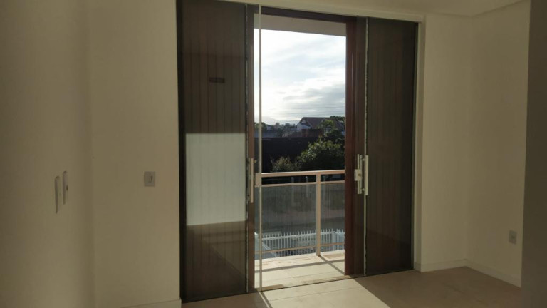 Imagem Casa de Condomínio com 2 Quartos à Venda, 150 m² em Capão Novo - Capao Da Canoa Imagem Casa de Condomínio com 2 Quartos à Venda, 150 m² em Capão Novo - Capao Da Canoa