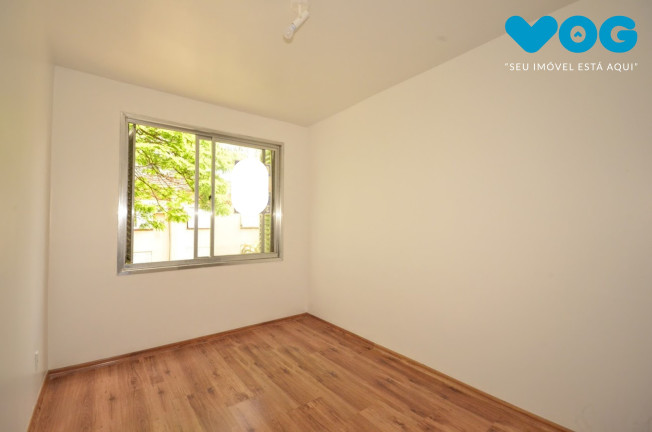 Imagem Imóvel com 1 Quarto à Venda, 33 m² em Passo Da Areia - Porto Alegre Imagem Imóvel com 1 Quarto à Venda, 33 m² em Passo Da Areia - Porto Alegre