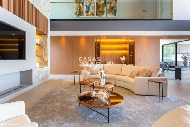 Imagem Imóvel com 10 Quartos à Venda, 1.339 m² em Bracuí (cunhambebe) - Angra Dos Reis Imagem Imóvel com 10 Quartos à Venda, 1.339 m² em Bracuí (cunhambebe) - Angra Dos Reis