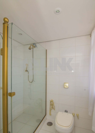 Imagem Imóvel com 4 Quartos à Venda, 600 m² em Três Figueiras - Porto Alegre