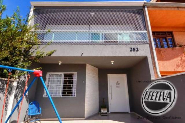 Imagem Casa com 4 Quartos à Venda, 372 m² em Guabirotuba - Curitiba