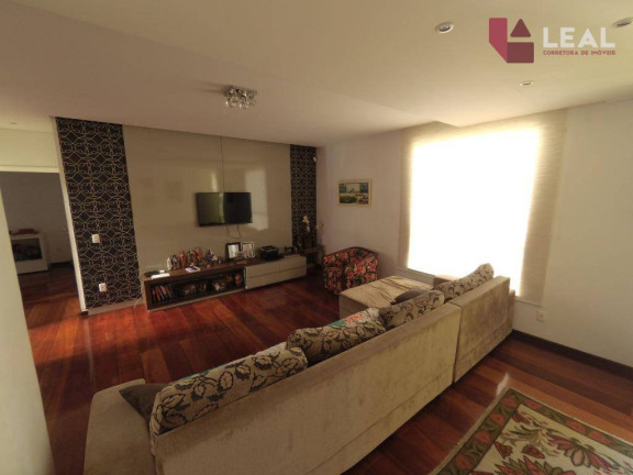 Imagem Casa com 5 Quartos à Venda, 340 m² em Medicina - Pouso Alegre Imagem Casa com 5 Quartos à Venda, 340 m² em Medicina - Pouso Alegre