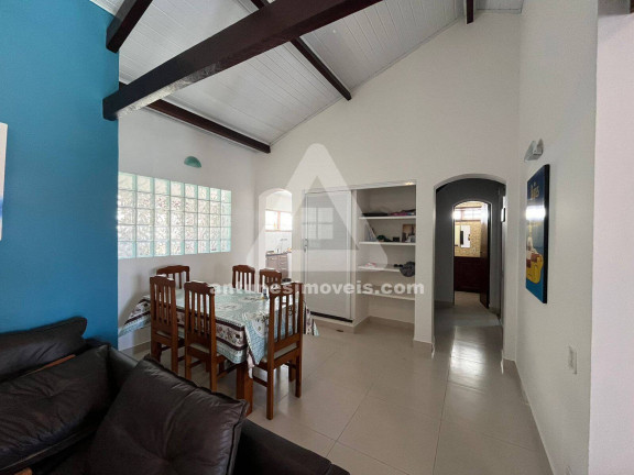 Imagem Casa com 6 Quartos à Venda, 200 m² em Cabo Frio