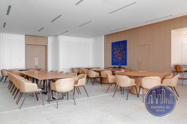 Imagem Apartamento com 4 Quartos para Alugar, 248 m² em Centro - Balneário Camboriú Imagem Apartamento com 4 Quartos para Alugar, 248 m² em Centro - Balneário Camboriú