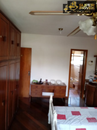 Imagem Casa com 4 Quartos à Venda, 300 m² em Três Vendas - Pelotas Imagem Casa com 4 Quartos à Venda, 300 m² em Três Vendas - Pelotas