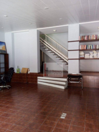 Imagem Casa com 4 Quartos à Venda, 300 m² em Fazenda Morumbi - São Paulo Imagem Casa com 4 Quartos à Venda, 300 m² em Fazenda Morumbi - São Paulo