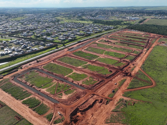 Terreno à Venda, 300 m² em Jardim Montevidéu - Campo Grande