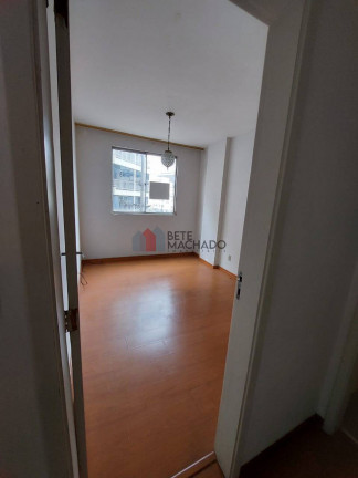 Imagem Apartamento com 1 Quarto à Venda, 70 m² em Várzea - Teresópolis Imagem Apartamento com 1 Quarto à Venda, 70 m² em Várzea - Teresópolis